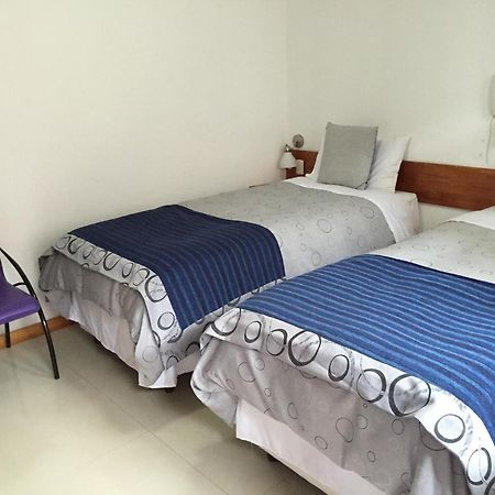 Hotel Esmeralda Iquique Habitación foto